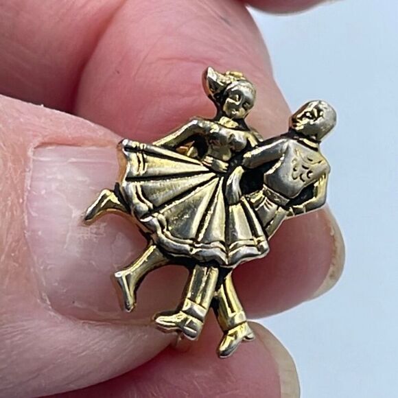 Vintage 50’s rockabilly bebop dancing Sock hop earrings. - Picture 3 of 7